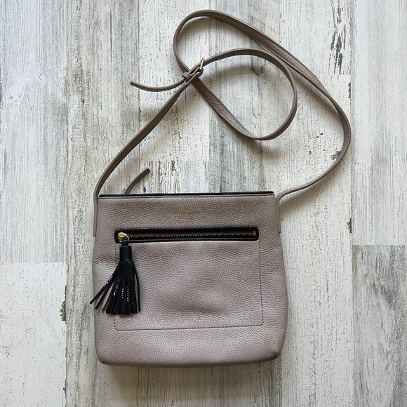 Kate Spade New York Chester Street Dessi Leather Crossbody Bag Purse - Picture 1 of 15